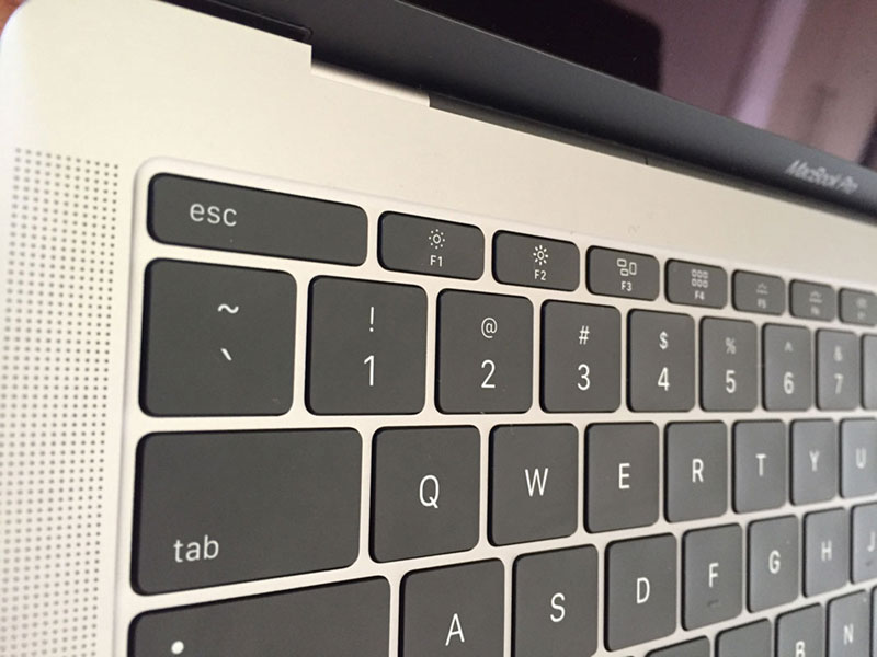 Macbook Pro 13 Inch Without Touch Bar Review 17 Coolest Guides On The Planet